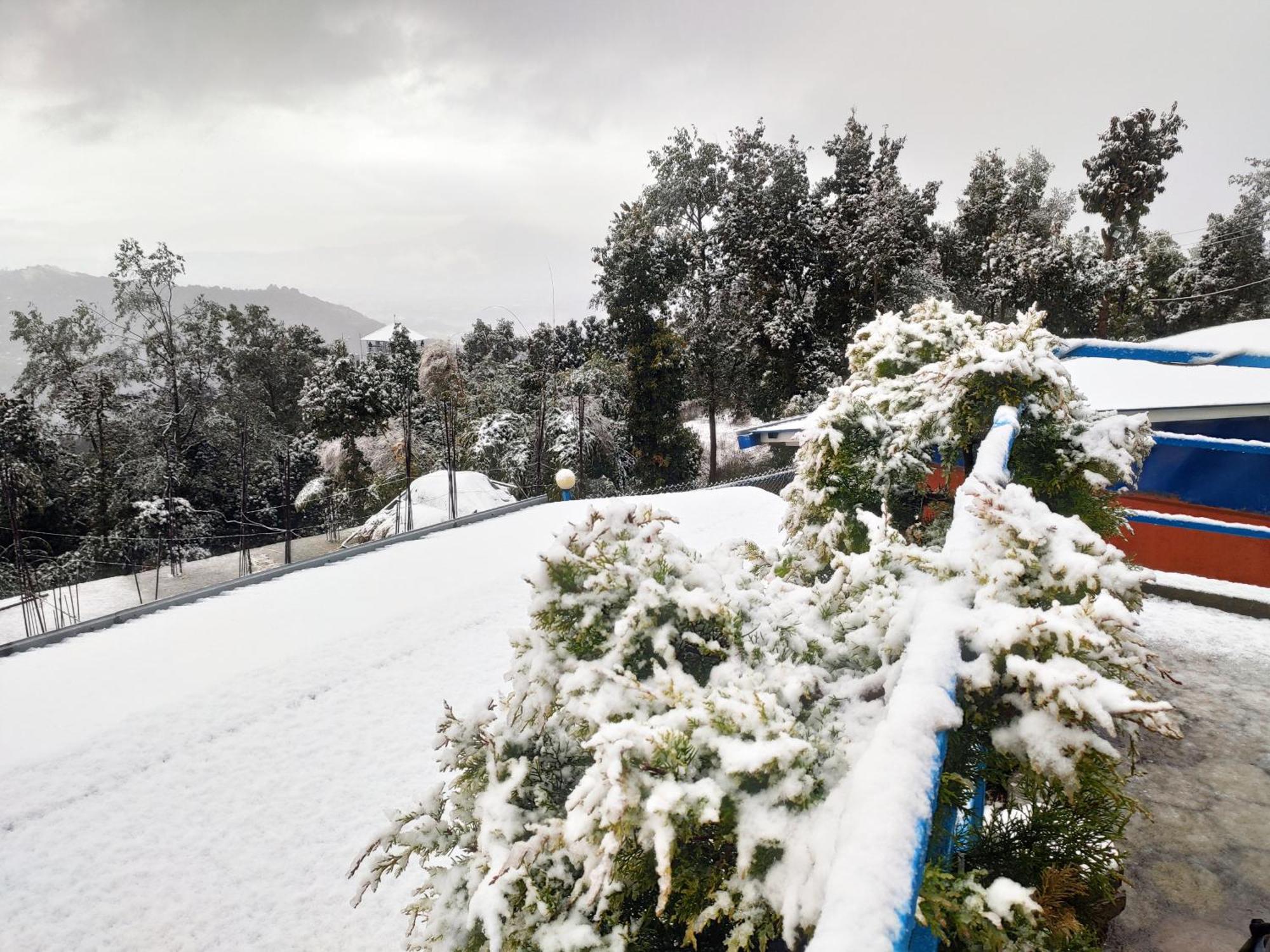 Chareli Resort Nagarkot Kültér fotó